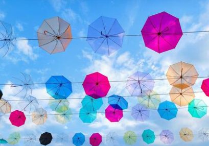 カラフルな傘